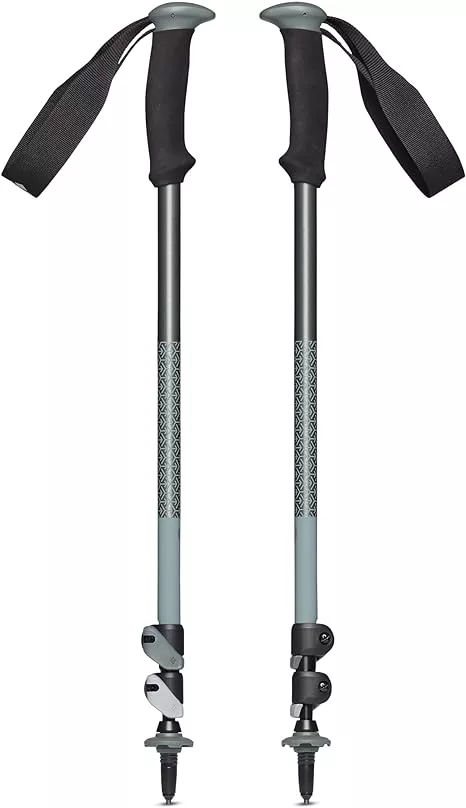 Adjustable-poles