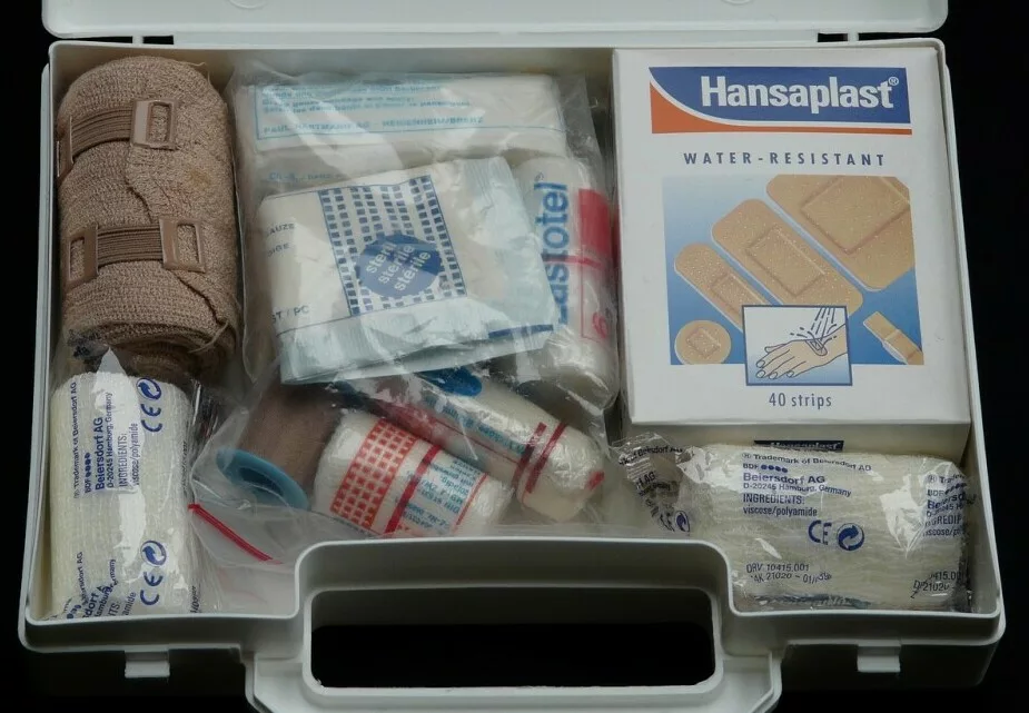 The Best Items to Stock in Your First Aid Kit